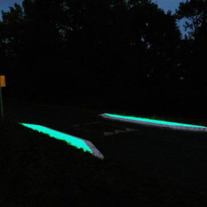 Peinture lumineuse sur zone accidentogène – OliKrom©