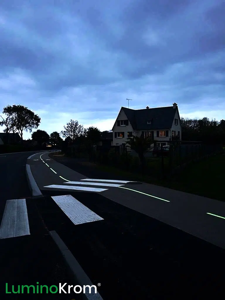 peinture luminescente au sol
