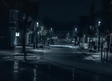 Ville plongée dans le noir